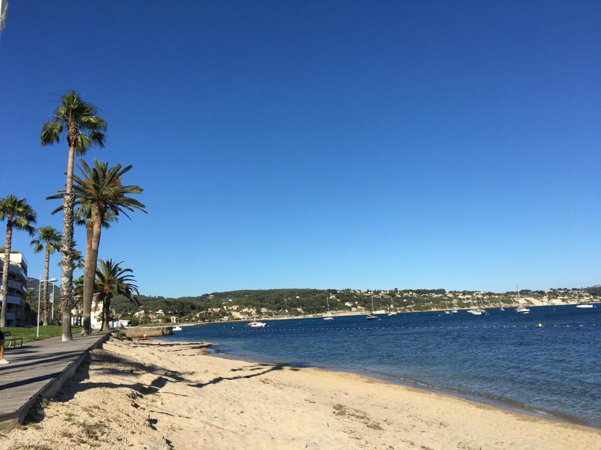Bandol, vue panoramique sur la mer, la plage, le port Exterior foto